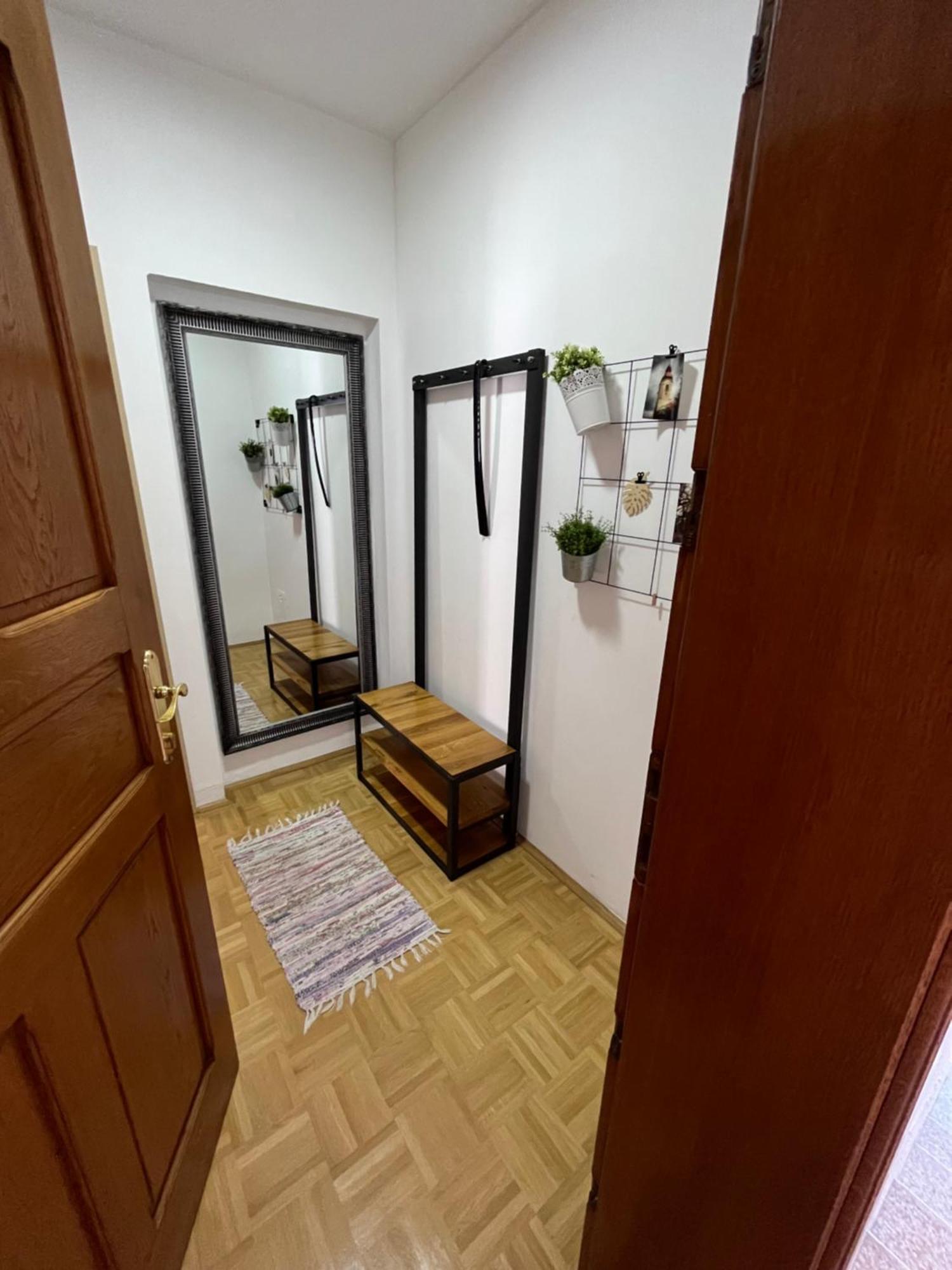 Appartement For5 à Ðakovo Extérieur photo